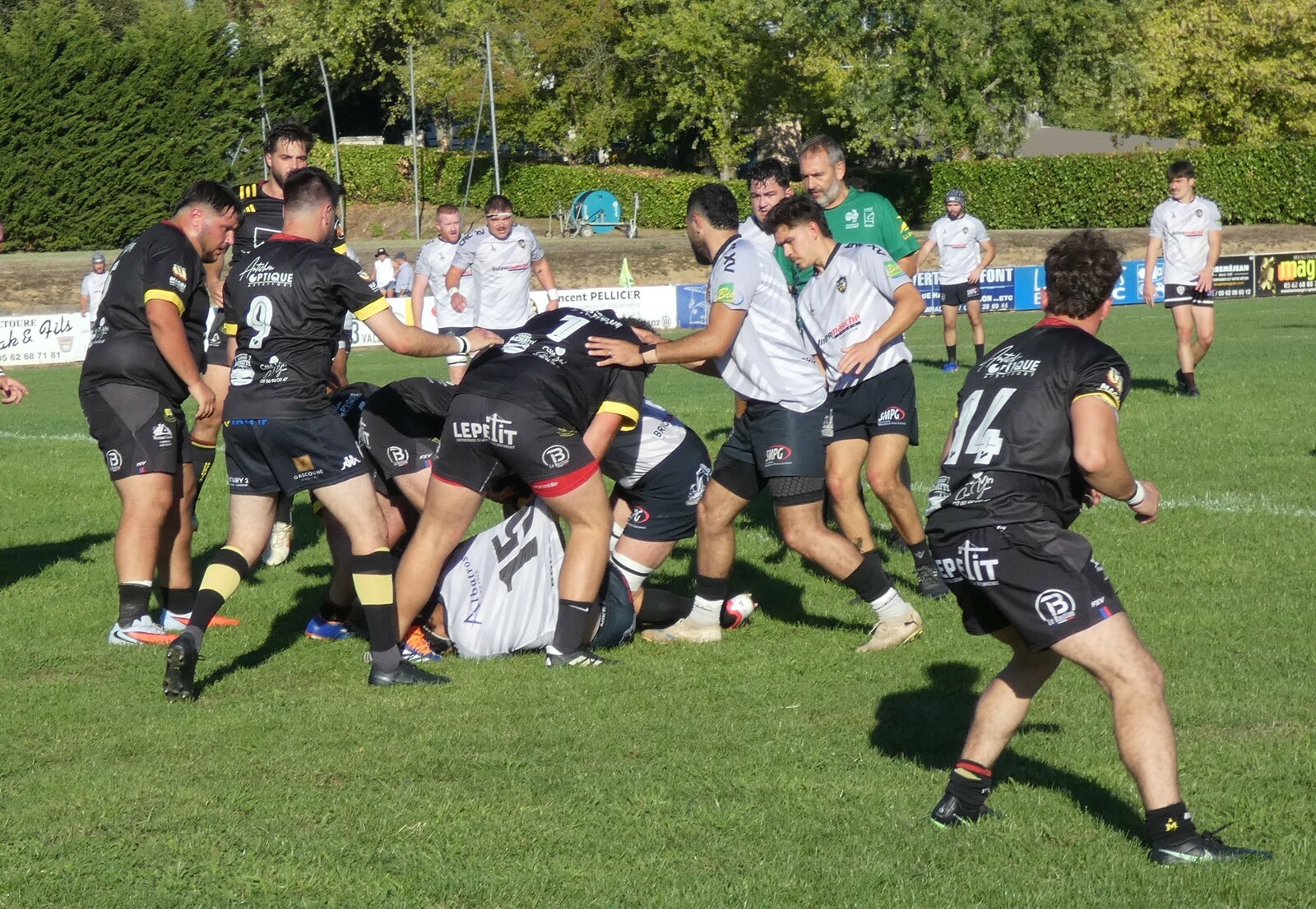 LE CONFLUENT S'INCLINE MAIS RESTE CONVAINCANT !