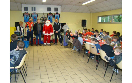 NOEL A L ECOLE DE RUGBY